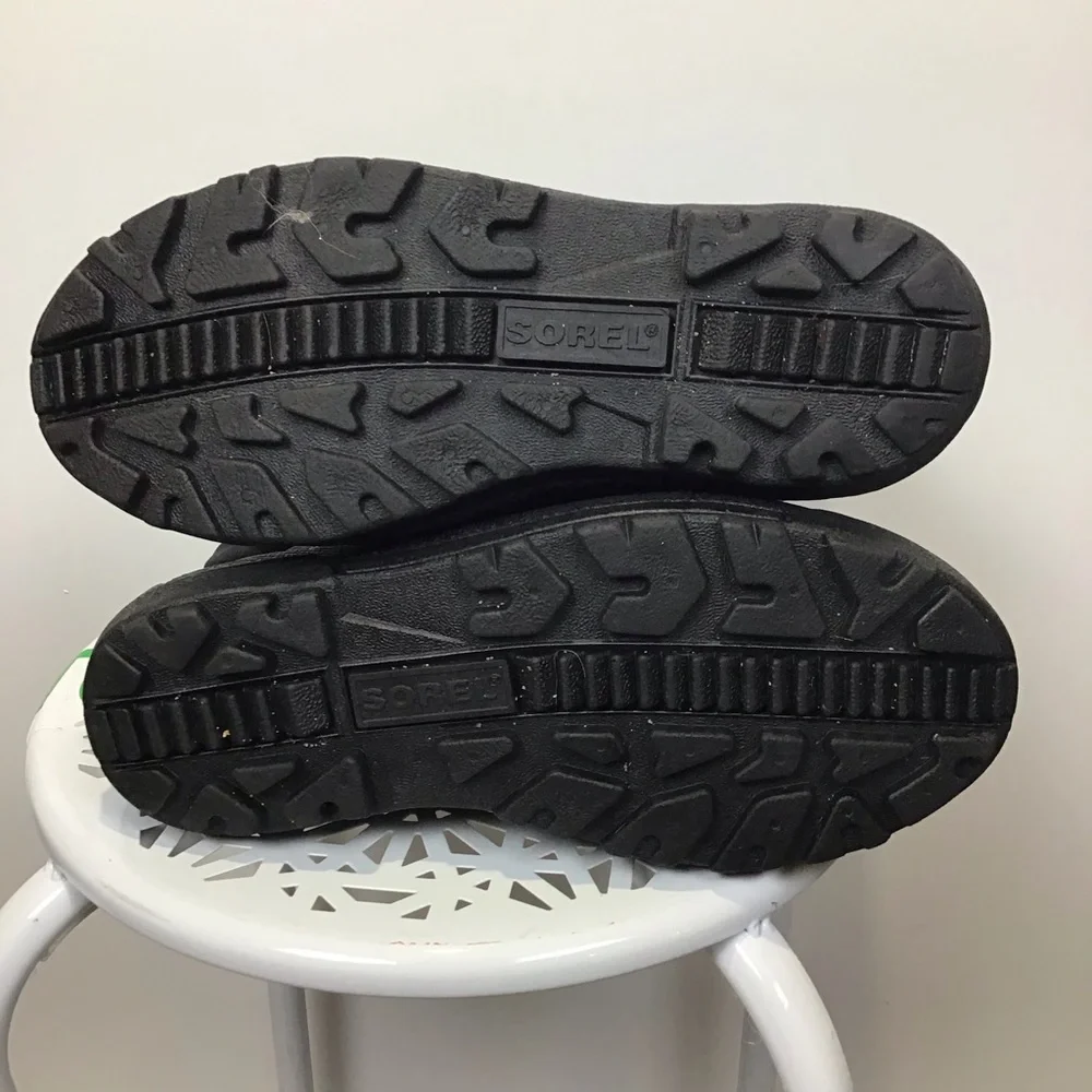 Sorel Black Quilted Duck Boots Sz.‎ 5